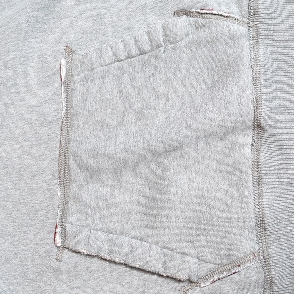 Vintage Y2K A&F Thrashed Hoodie Size Medium in Gray Raised Letters Stitched - Picture 10 of 12
